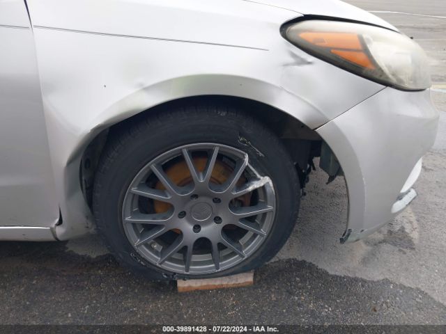 KNAFK4A65F5304612 KIA FORTE LX