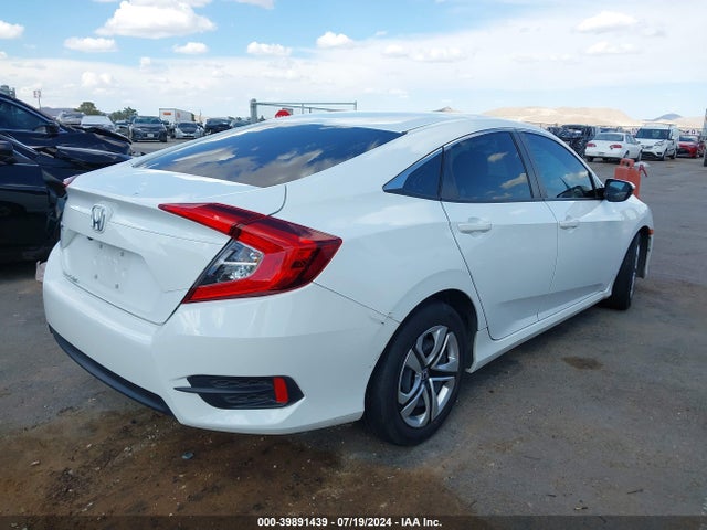 39891439 :رقم المزاد ، 19XFC2F5XHE041223 vin ، 2017 Honda Civic Lx مزاد بيع