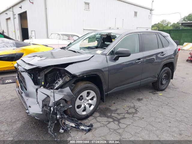Toyota RAV4 LE 2024 2T3F1RFV6RC425473 Image 2