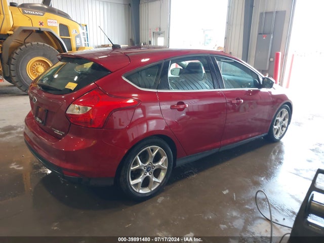 Ford Focus Titanium 2014 1FADP3N27EL131558 Image 4