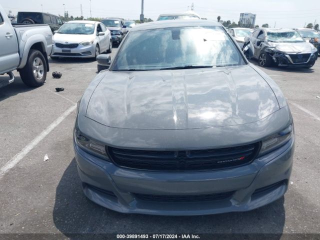 2C3CDXHG4JH142588 Dodge Charger Sxt Plus Rwd