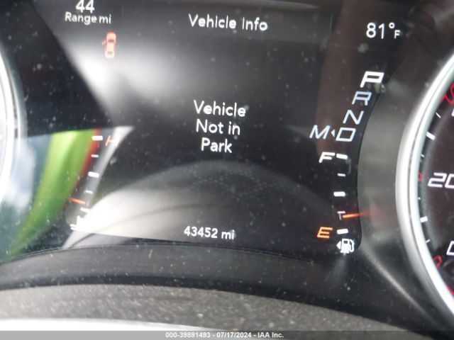 2C3CDXHG4JH142588 Dodge Charger Sxt Plus Rwd