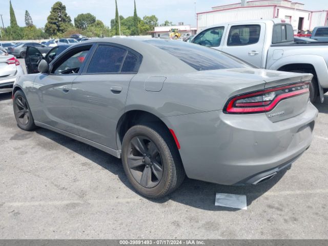 2C3CDXHG4JH142588 Dodge Charger Sxt Plus Rwd