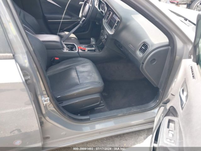 2C3CDXHG4JH142588 Dodge Charger Sxt Plus Rwd
