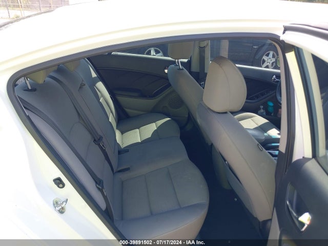 KIA FORTE LX 2016 KNAFX4A69G5553319 Image 8