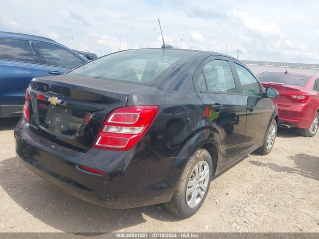Chevrolet Sonic Ls Auto 2017 1G1JB5SH1H4145642 Image 4