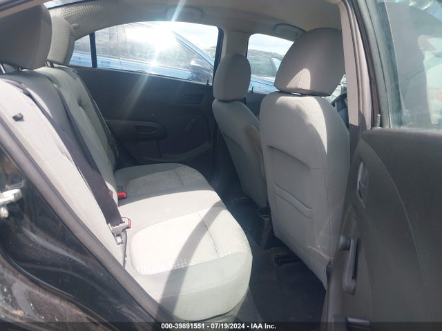 Chevrolet Sonic Ls Auto 2017 1G1JB5SH1H4145642 Image 8