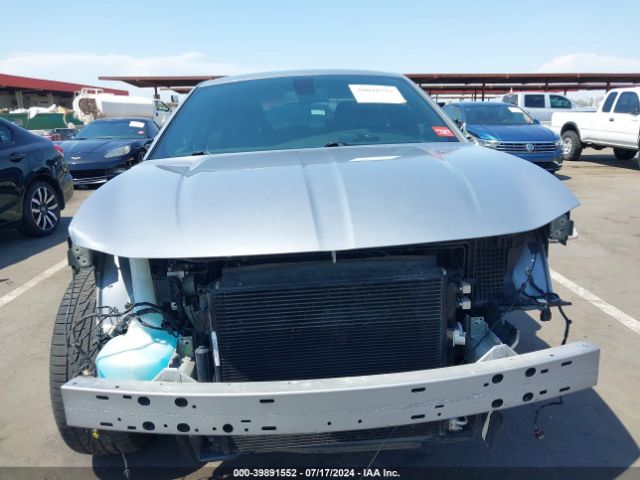 2C3CDXHG0JH135394 Dodge Charger Sxt Plus Rwd