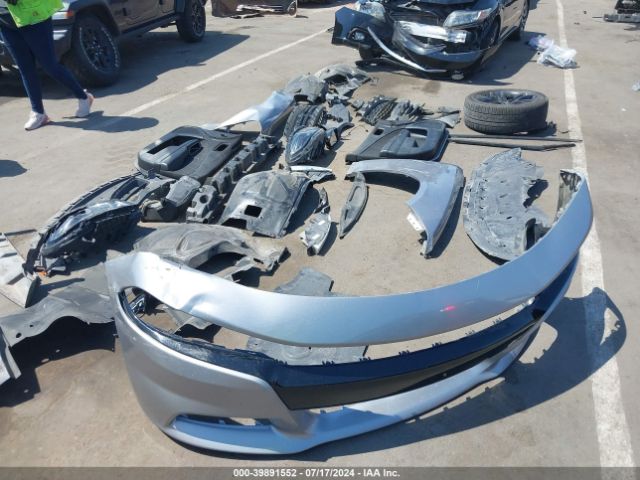 2C3CDXHG0JH135394 Dodge Charger Sxt Plus Rwd