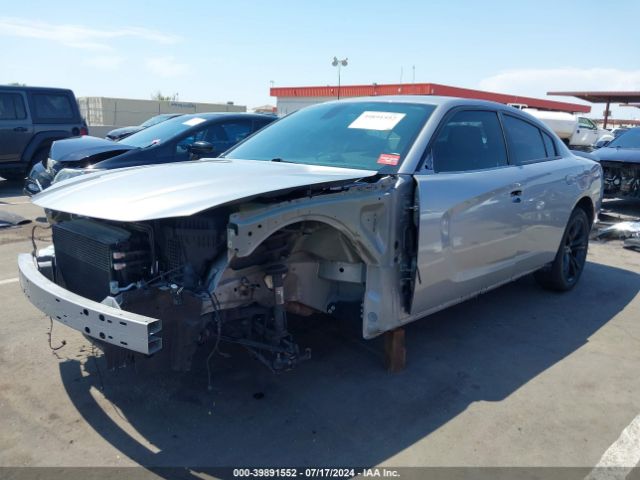2C3CDXHG0JH135394 Dodge Charger Sxt Plus Rwd