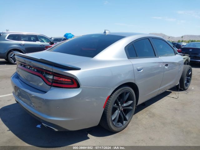 2C3CDXHG0JH135394 Dodge Charger Sxt Plus Rwd