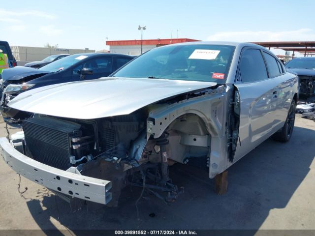 2C3CDXHG0JH135394 Dodge Charger Sxt Plus Rwd