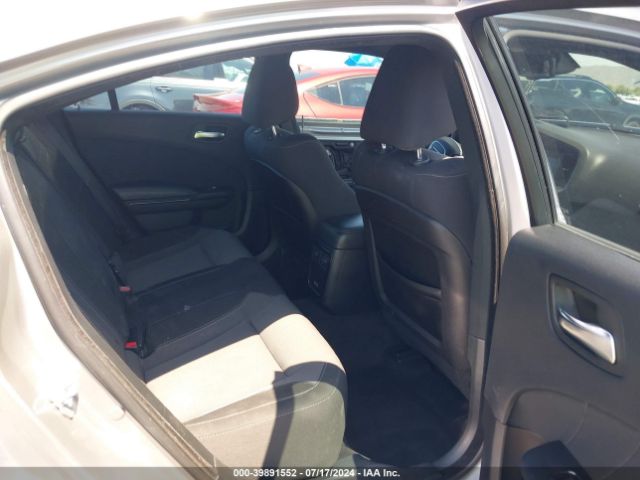 2C3CDXHG0JH135394 Dodge Charger Sxt Plus Rwd
