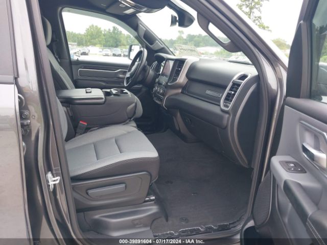 2022 RAM 1500 1C6SRFFT9NN404659 Photo 4