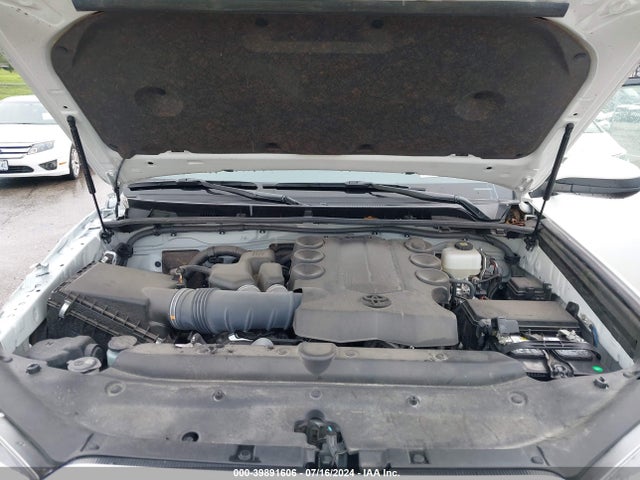 Toyota 4RUNNER SR5 2021 JTEMU5JR1M5923589 Image 10