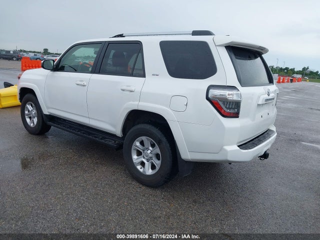 Toyota 4RUNNER SR5 2021 JTEMU5JR1M5923589 Image 3