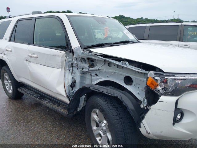 Toyota 4RUNNER SR5 2021 JTEMU5JR1M5923589 Image 6