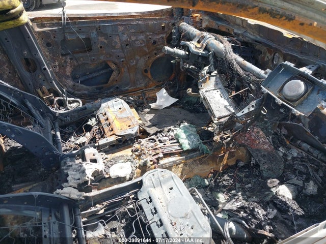Toyota CAMRY LE 2018 4T1B11HK9JU548621 Image 5