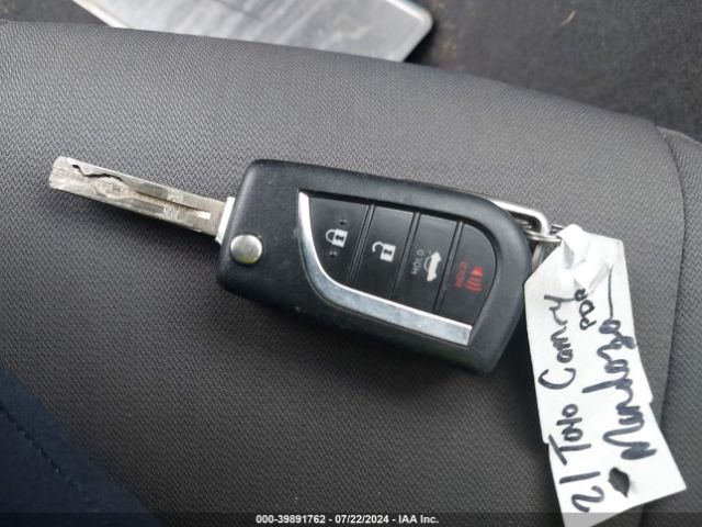 4T1C11AK6MU442937 Toyota CAMRY LE