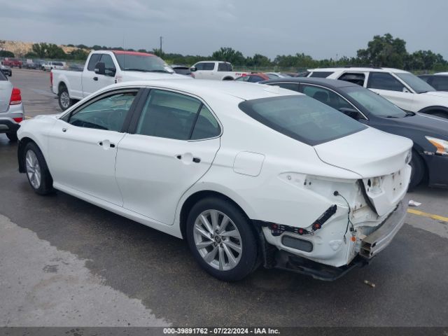 4T1C11AK6MU442937 Toyota CAMRY LE