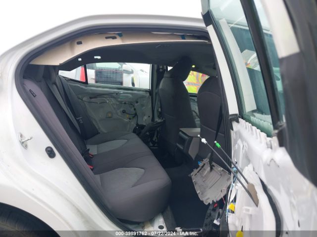 4T1C11AK6MU442937 Toyota CAMRY LE