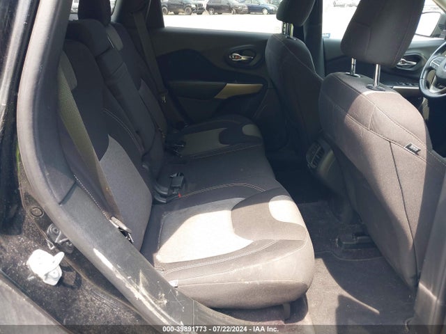 Jeep Cherokee Latitude Fwd 2018 1C4PJLCB9JD620253 Image 8
