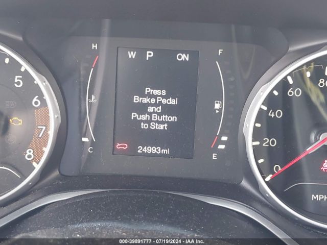 3C4NJCBB6MT574016 Jeep Compass Latitude Fwd