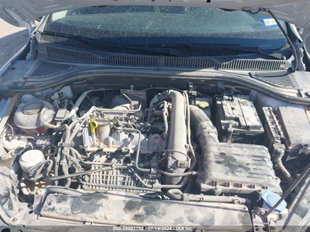 3VWN57BU4KM117870 Volkswagen Jetta 1.4t S