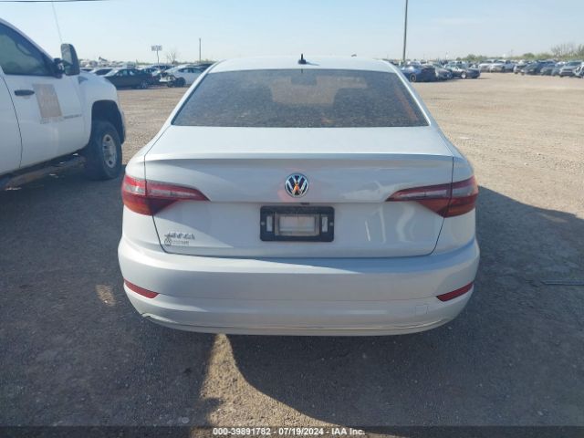 3VWN57BU4KM117870 Volkswagen Jetta 1.4t S
