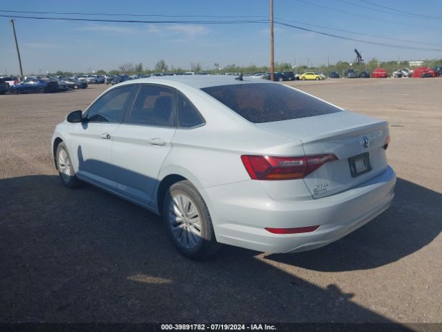 3VWN57BU4KM117870 Volkswagen Jetta 1.4t S