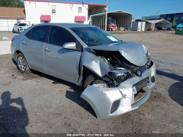 Toyota COROLLA LE 2016 5YFBURHE2GP498672 zdjęcie główne