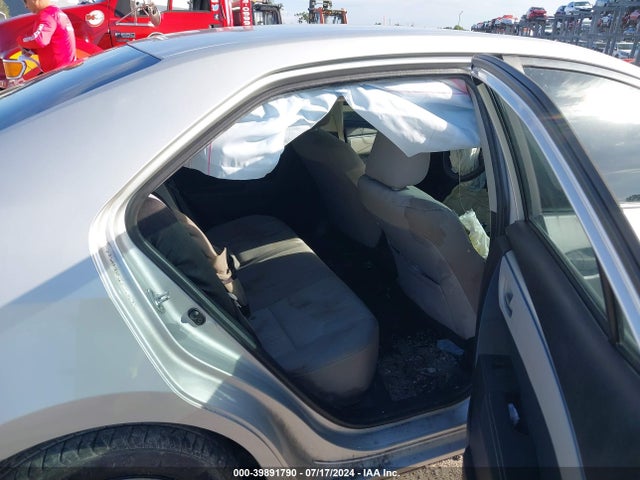 Toyota COROLLA LE 2016 5YFBURHE2GP498672 Image 8