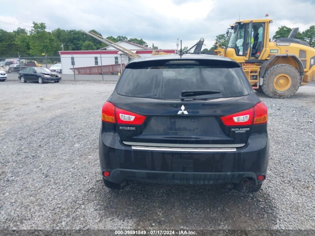 4A4AP3AU1EE015273 Mitsubishi Outlander Sport Es