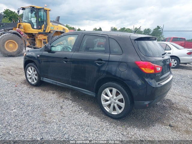 2014 MITSUBISHI OUTLANDER SPORT 4A4AP3AU1EE015273 Photo 2
