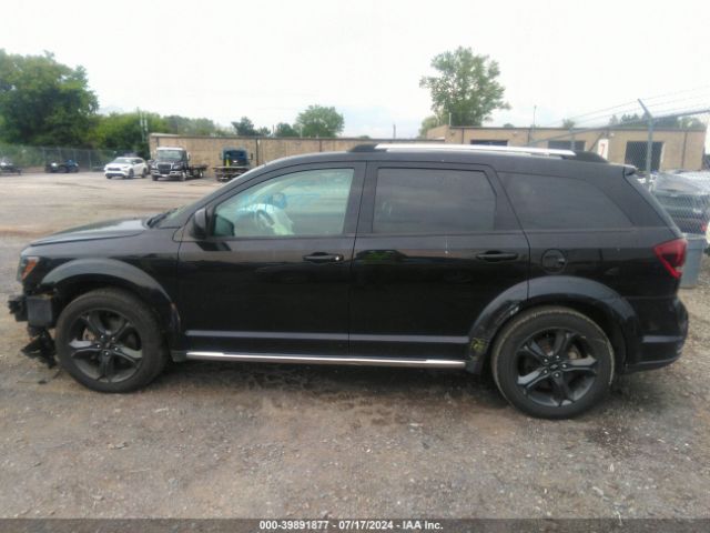 3C4PDDGG3JT388584 Dodge Journey Crossroad Awd