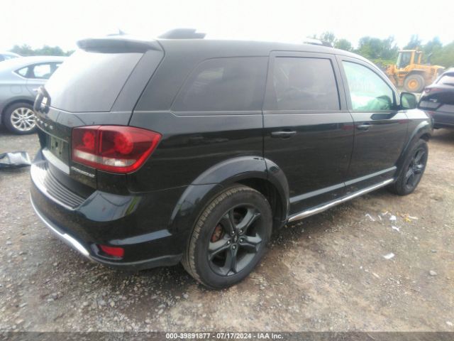 3C4PDDGG3JT388584 Dodge Journey Crossroad Awd