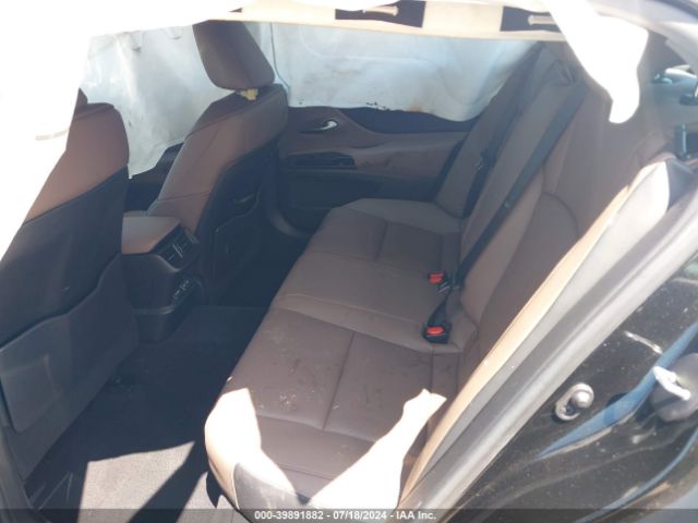 58AD11D13PU011024 Lexus ES 250