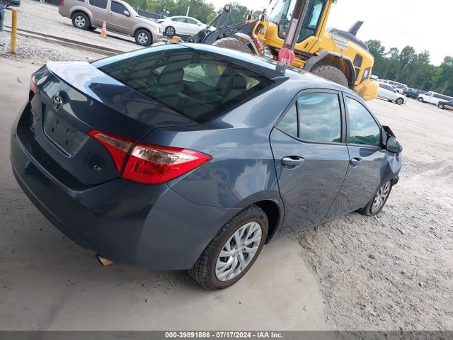 Toyota COROLLA LE 2017 2T1BURHE3HC877861 Image 4