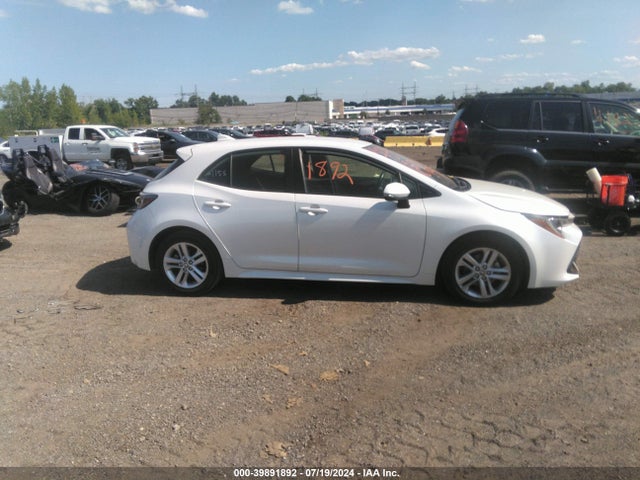 Toyota COROLLA SE 2021 JTND4MBE2M3133736 Image 13