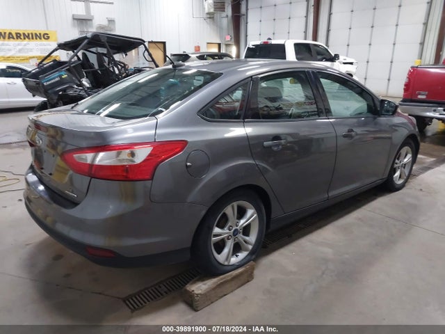 Ford FOCUS SE 2014 1FADP3F20EL317585 Image 4