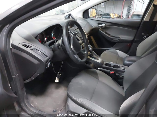 Ford FOCUS SE 2014 1FADP3F20EL317585 Image 5