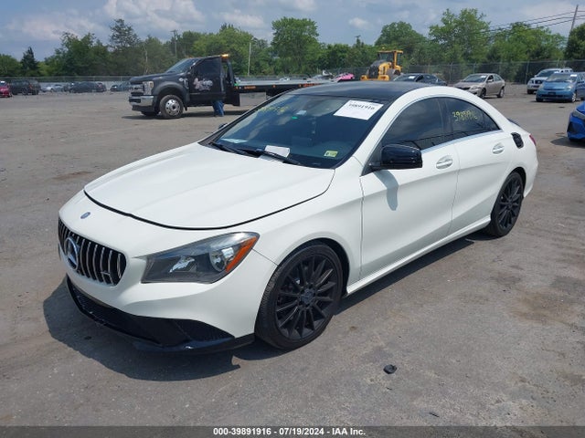 Mercedes-Benz CLA 250 2015 WDDSJ4EB3FN237462 Image 2