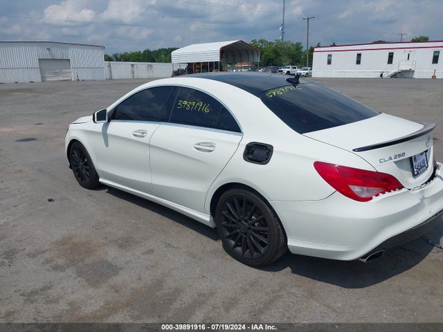 Mercedes-Benz CLA 250 2015 WDDSJ4EB3FN237462 Image 3