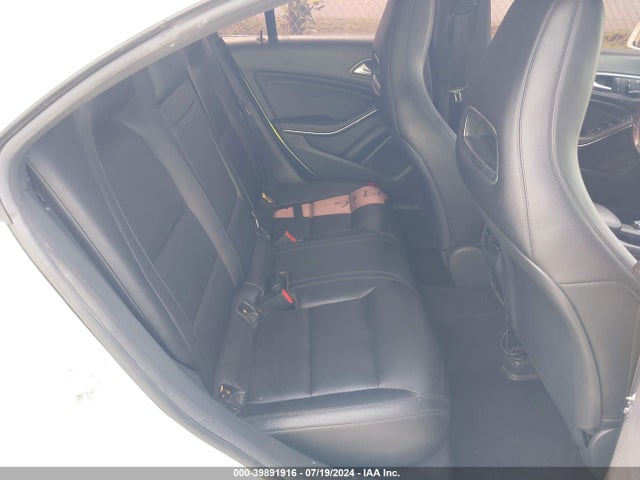 Mercedes-Benz CLA 250 2015 WDDSJ4EB3FN237462 Image 8