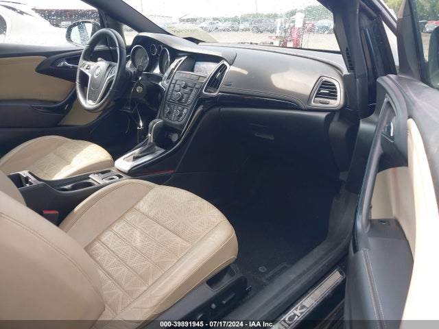 W04WT3N57GG063857 Buick Cascada Premium