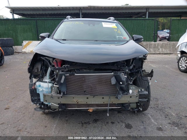 Toyota Rav4 Xle 2018 2T3RFREV9JW832982 Image 13