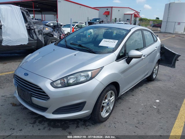 Ford FIESTA SE 2017 3FADP4BJ0HM150439 Image 2