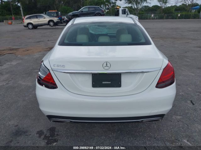 W1KWF8DBXMR622986 Mercedes-Benz C 300 Sedan