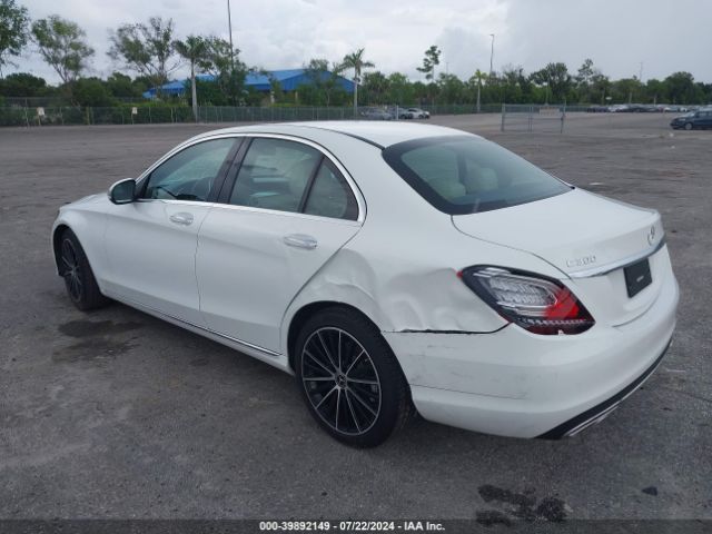 W1KWF8DBXMR622986 Mercedes-Benz C 300 Sedan