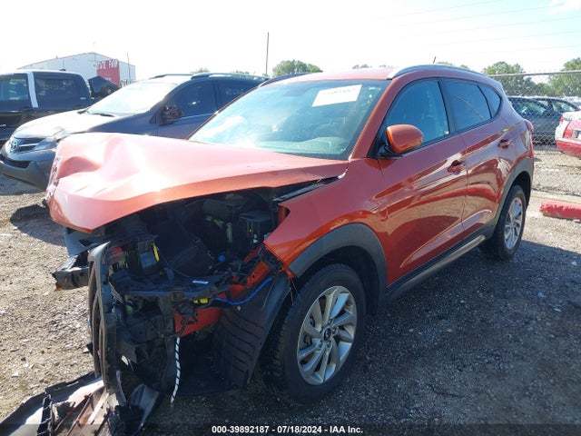 Hyundai TUCSON SE 2016 KM8J33A45GU207299 Image 2
